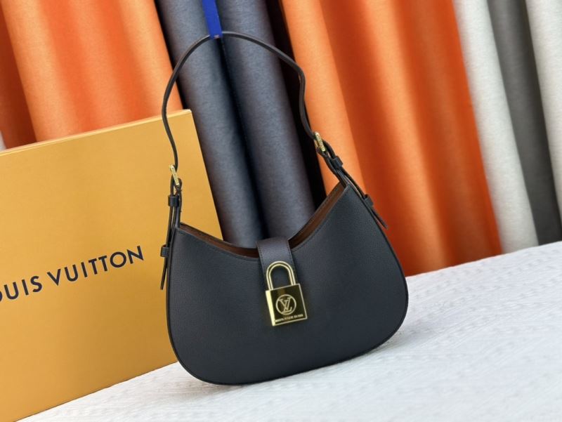 Louis Vuitton Hobo Bags